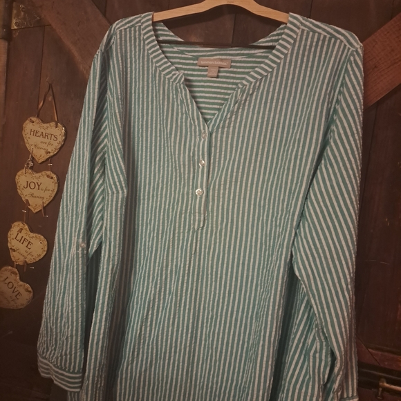 Woman Within shirt size 3x🦋 - Picture 4 of 15